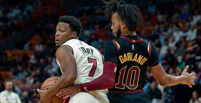 季重返CB 季重返CB