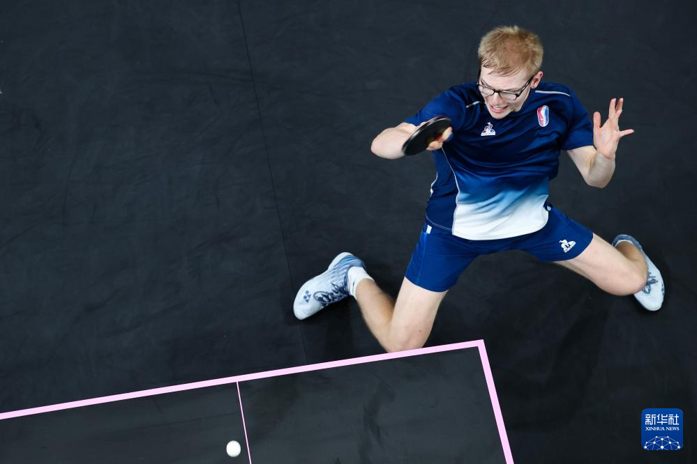 由于伤病和 由于伤病和